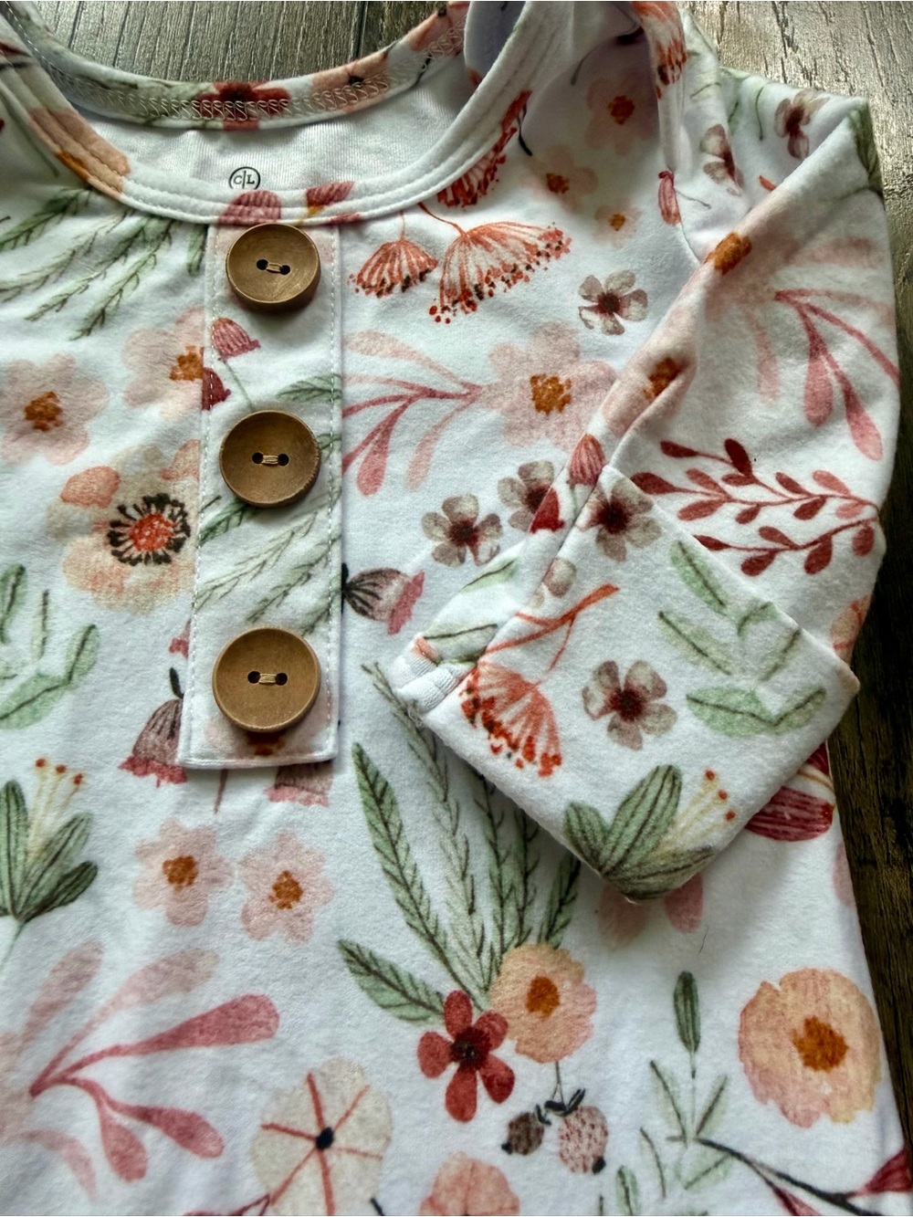 Caden Lane Newborn Knot Gown + Hat - Picture 3 of 4